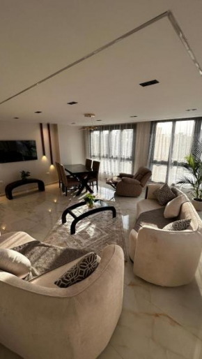 Avenu Al-3rab Hotel